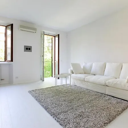 Ticinese Zen Apartamento