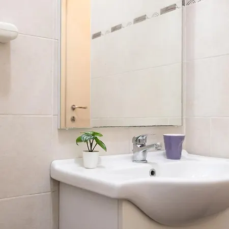 شقة Duomo-navigli - With Wi-fi, Netflix, A-c ميلان