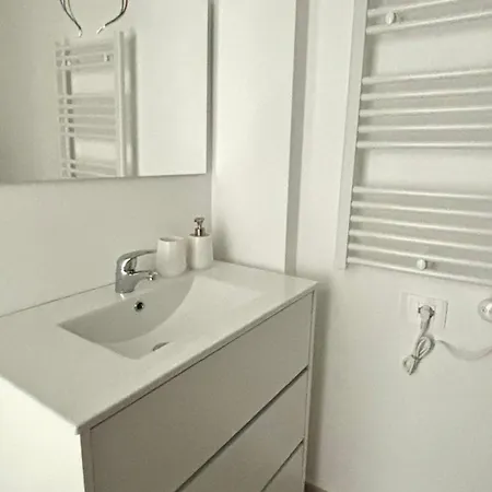 House Apartament *