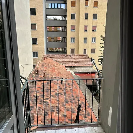 Cozy Studio Apartment in Ripamonti *