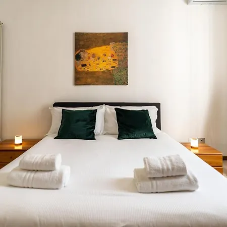 Apartment Stazione Centrale-duomo - With Terrace