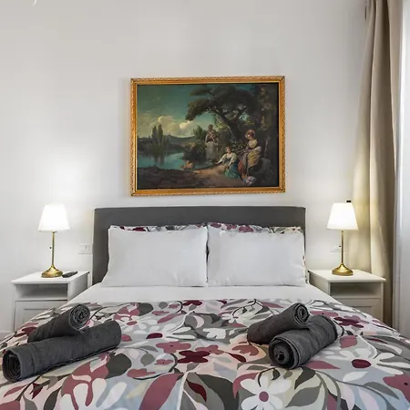 Centrale-duomo 10min - La Dolce - Metro Loreto 4min