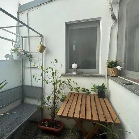 Mch P Romana 4 Stops From Duomo Quiet With Private Small Balcony Апартаменты Милан