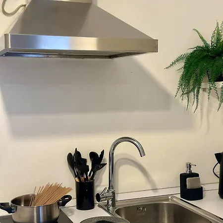 Navigli Retreat True Vibes