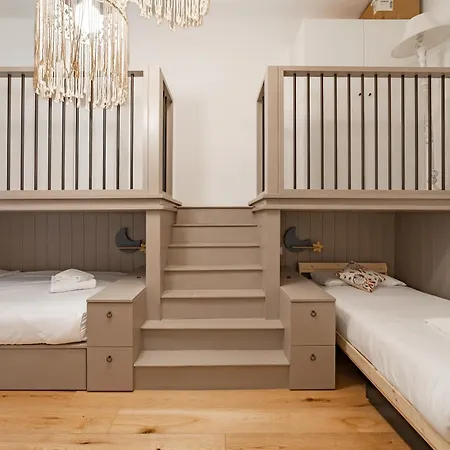 Apartmán 5 Walk From Porta Venezia Station, With 2 Bedrooms