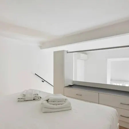 Giusti - Arco Della Pace - Olimpiadi Milano-cortina - Design Week 26 Apartment Mailand