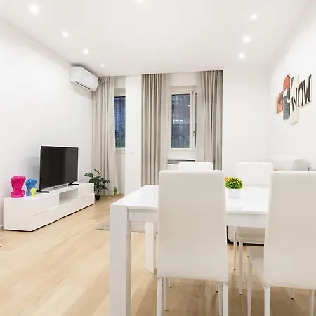 Easylife - - Lamarmora 1 - Porta Romana Appartamento Milano