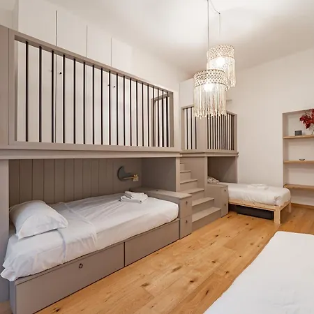 5 Walk From Porta Venezia Station, With 2 Bedrooms