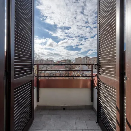 公寓 Novara, 6 - Attic With Style