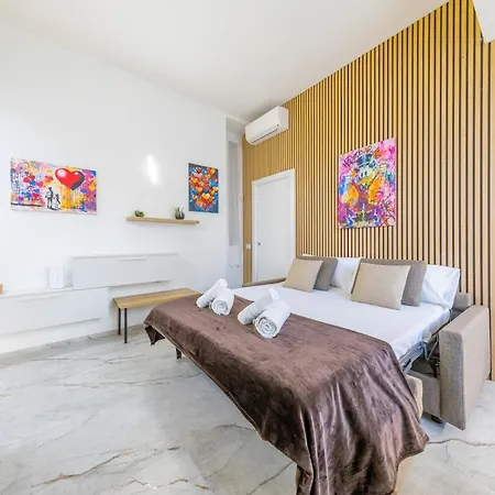 Luna Apartment, Luxurious 1bdr In The Center, Wifi