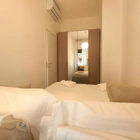 Yr - Cenisio Apartment Mailand