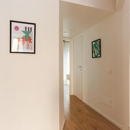 The Rent - Cozy One-bedroom In The Paolo Sarpi Area Apartament