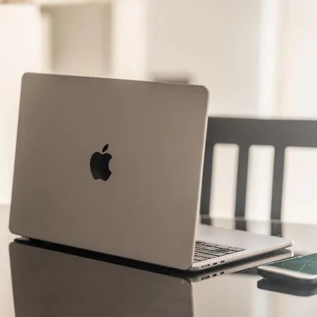 Duomo A 15 Min - Elegante In Zona Isola *