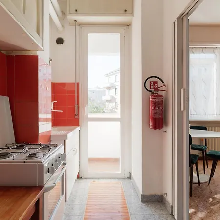 Guesthost - Corso Lodi Comfy Apartamento