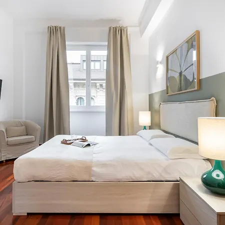 Apartamento Easylife - - Italia 11 P4 - Historic Center Milão