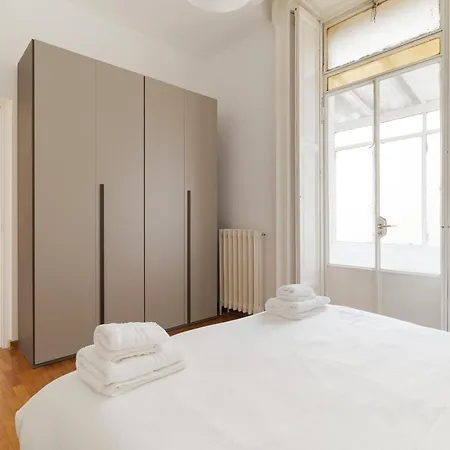 Lejlighed Guesthost - Modern Flat Near Darsena *