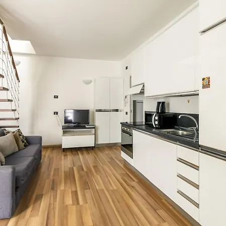 Apartamento Rentopolis At Via Candiani Polimi Bovisa Campus *