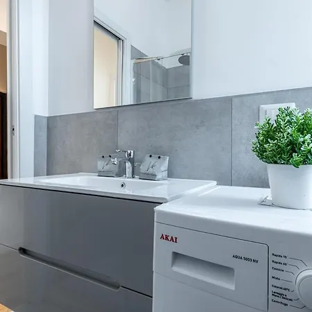 Sambuco1 - Quiet With 2 Double Bedrooms - B *