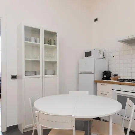 Apartament I-host - De Sanctis 52 Mediolan