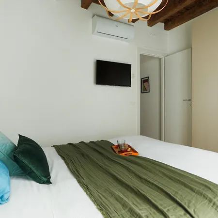Apartmán The Rent - Cozy One-bedroom In The Paolo Sarpi Area Milán