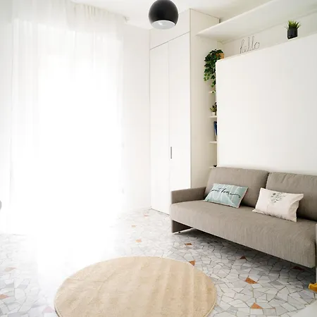 La Casina Di Barbara Sul Naviglio, Canal Area * 밀라노