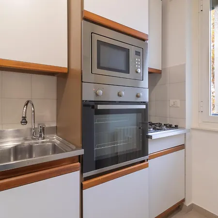 아파트 Navigli Charm-milan-self Check-in Two-room On The Navigli 밀라노
