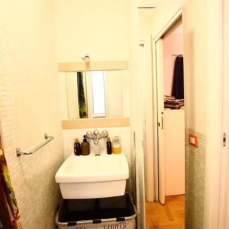 Penthouse In Apartment Mailand
