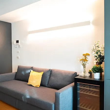 Crespi Terrace, Private Parking, A Few Steps From The Metro