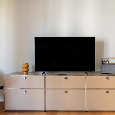 Fusetti Elegante Con Balcone In Zona Navigli