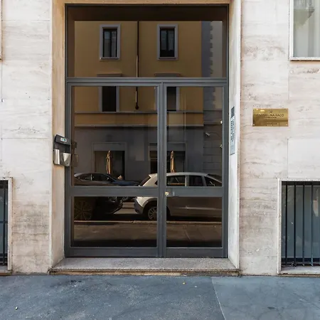 Апартаменты Fusetti Elegante Con Balcone In Zona Navigli