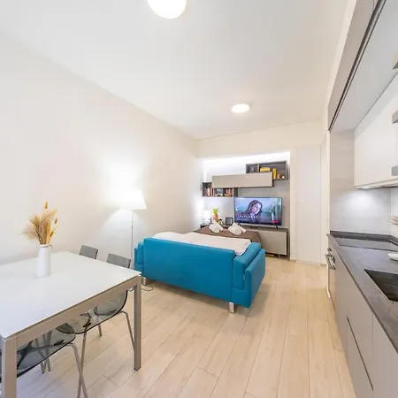 Elegant 1bdr In The Center, 5 Min From The Duomo * Milano