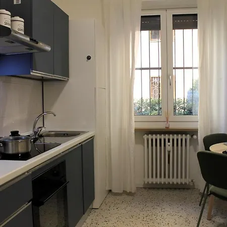 Yr - Cenisio Apartment