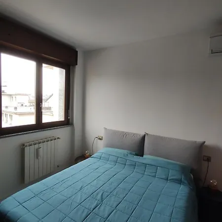 Veronica's * Milan