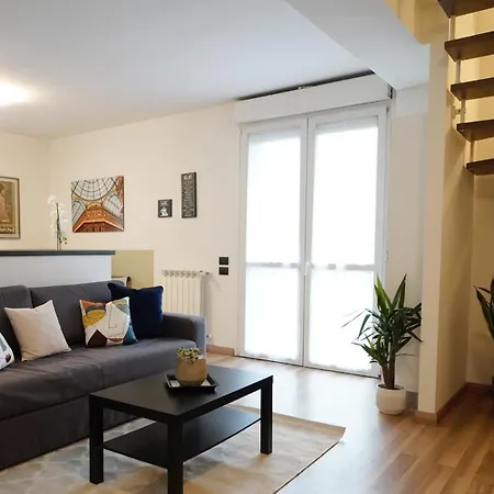 Palazzo Candiani - Stylish Steps From Polimi Bovisa Campus By Rentopolis * Milano