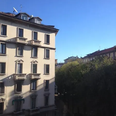 Appartement Spacious, Bright Flat With 2 1 Double Bedrooms *