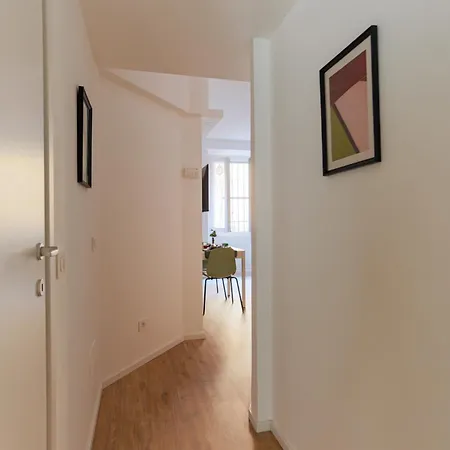 公寓 The Rent - Cozy One-bedroom In The Paolo Sarpi Area 米兰