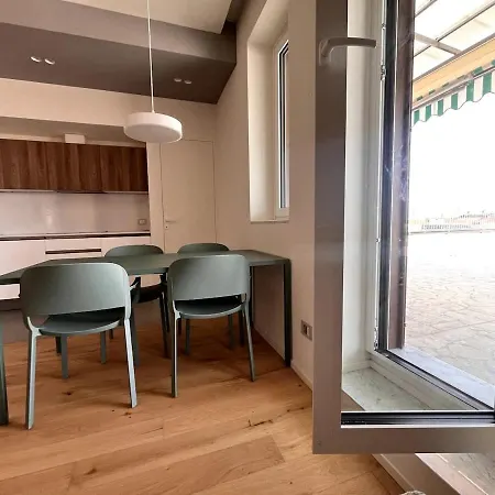 Stunning Penthouse Duomo Experience 公寓 米兰