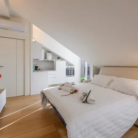 Apartment Novara, 6 - Attic With Style