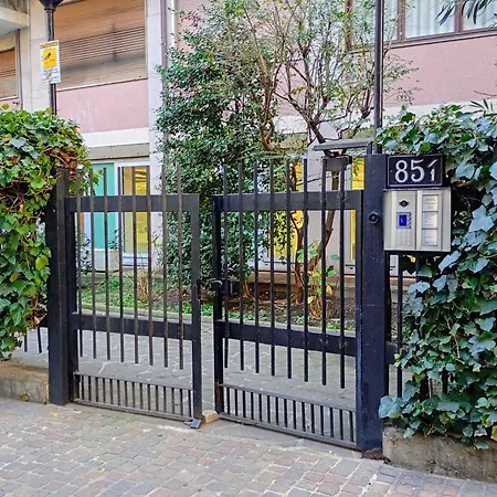 Casa Ferretti - Corso Garibaldi *