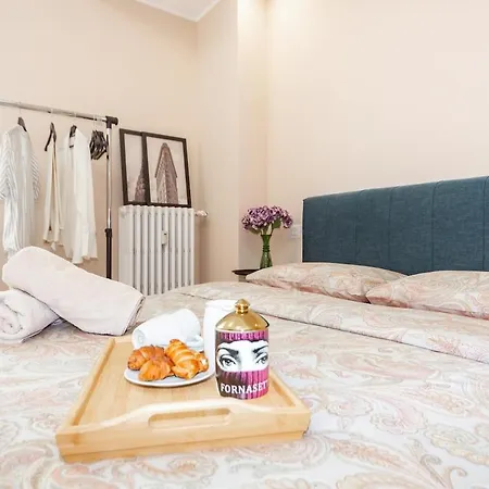 Luxury Quiet Above Subway Apartment