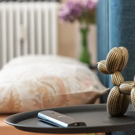 Luxury Quiet Above Subway ミラノ