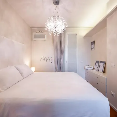 Luca Darsena Viale Papiniano Lägenhet