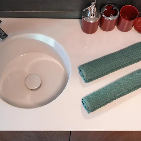 Apartman Crespi Terrace, Private Parking, A Few Steps From The Metro