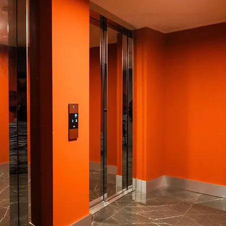 Апартаменты Crespi Terrace, Private Parking, A Few Steps From The Metro Милан