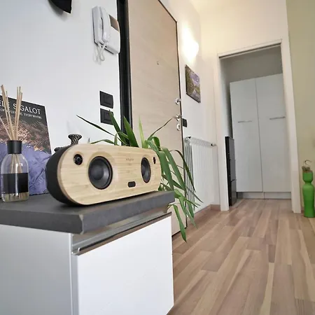 Palazzo Candiani - Stylish Steps From Polimi Bovisa Campus By Rentopolis Milano