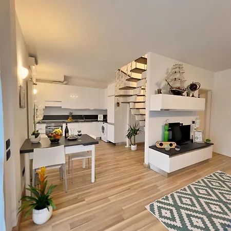 Daire Palazzo Candiani - Stylish Steps From Polimi Bovisa Campus By Rentopolis *