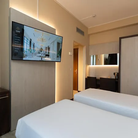 Garibaldi Palace 3* Milão