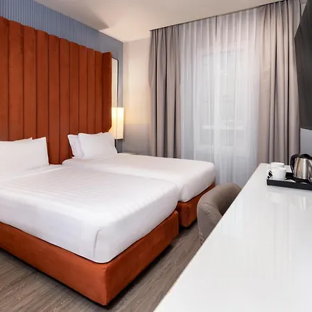 Garibaldi Station By Ihg 4*