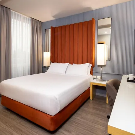 Garibaldi Station By Ihg Hotel 4*