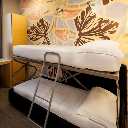 Hotel Garibaldi Station By Ihg Milan